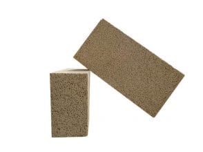 High alumina insulating brick